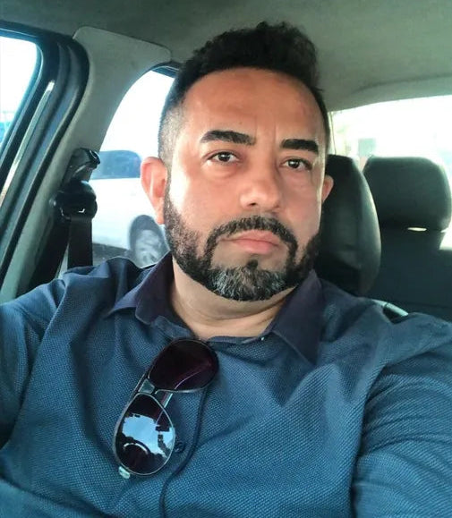 <em><strong>Andres P.</strong></em>